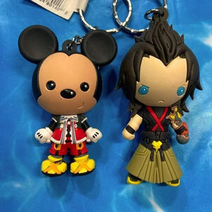 Kingdom Hearts - Mystery Bag Keychains - King  Mickey Mouse & Terra